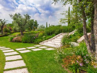 Progettazione giardino per villa di campagna